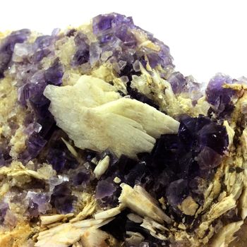 Fluorite + Baryte + Quartz. 3476.0 ct.