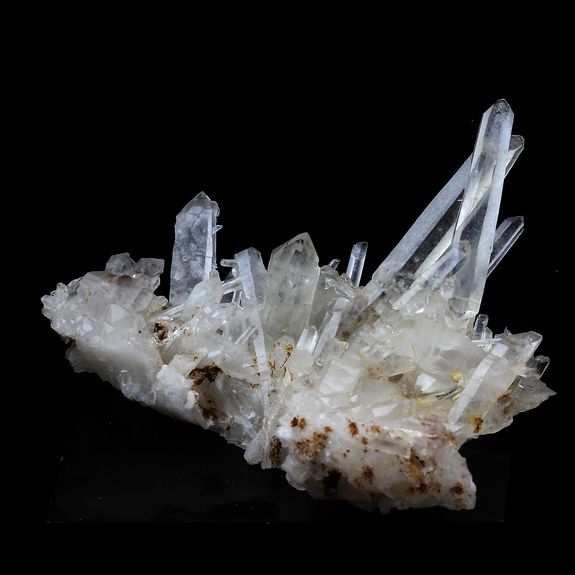 Quartz. 143.0 ct.