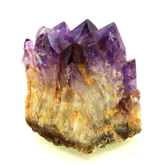 Améthyste. 1736.0 ct.