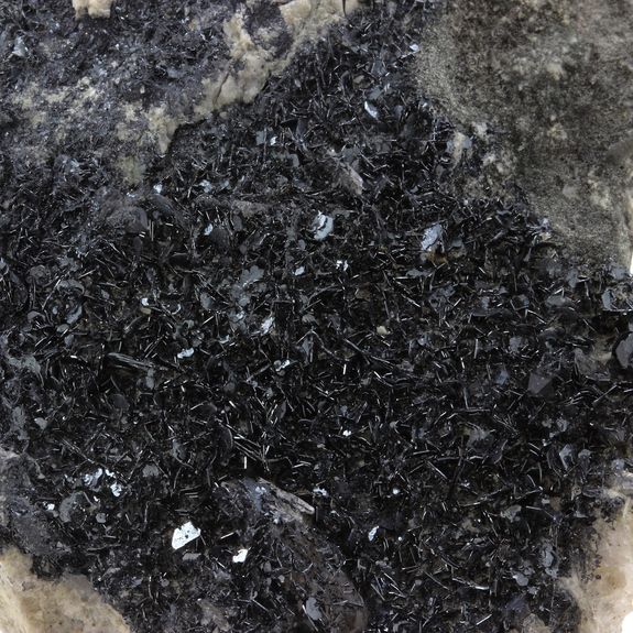 Hematite + Quartz. 1389.0 ct.