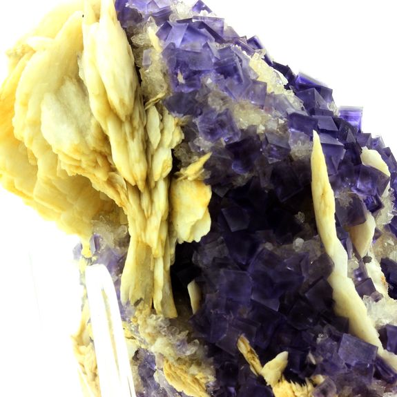 Fluorite + Quartz + Baryte. 4221.0 ct.