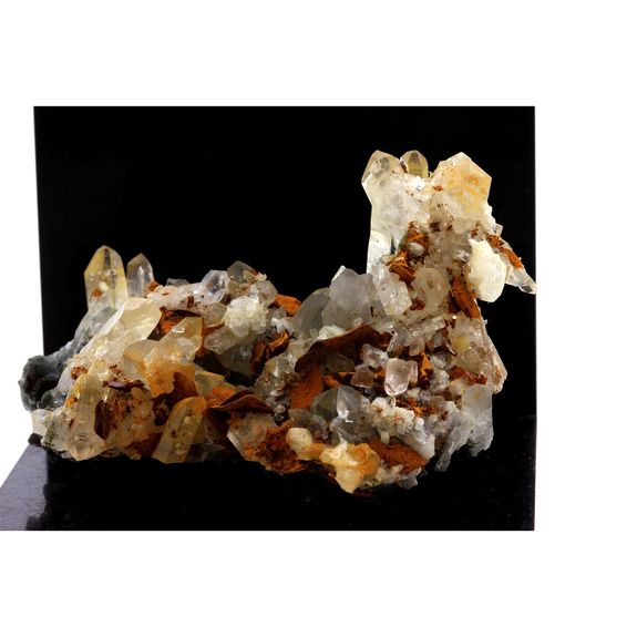 Quartz + Siderite. 596.0 ct.