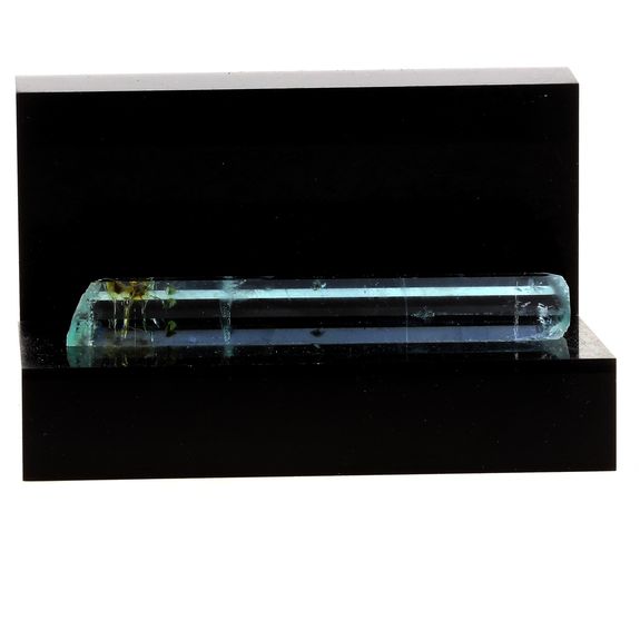 Aigue-Marine. 116.0 ct.