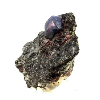 Corindon Rubis-Saphir polychrome. 1140.0 ct.