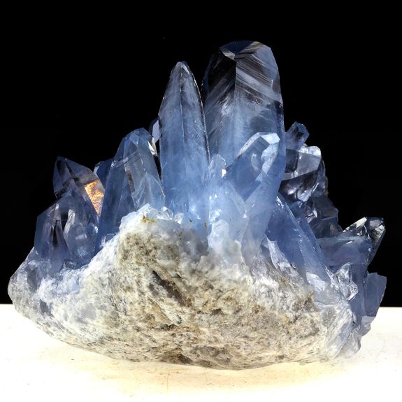 Celestine. 3120.5 ct.