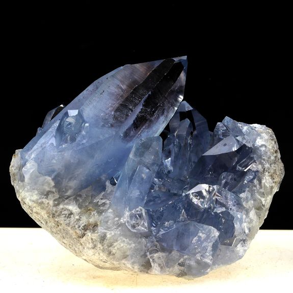 Celestine. 3120.5 ct.