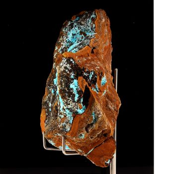 Aurichalcite. 802.0 ct.