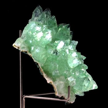 Apophyllite (Fluorapophyllite). 466.0 ct.