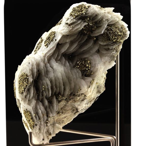 Calcite, Pyrite.