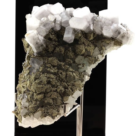 Calcite, Pyrite, Fluorite. 3135.5 ct.