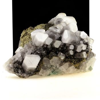 Calcite, Pyrite, Fluorite. 3135.5 ct.