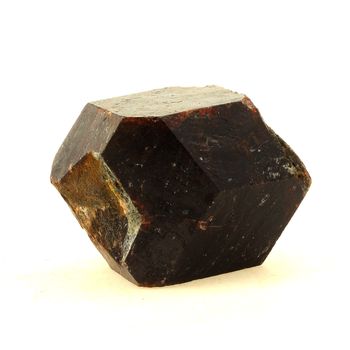 Grenat Almandin. 591.0 ct.