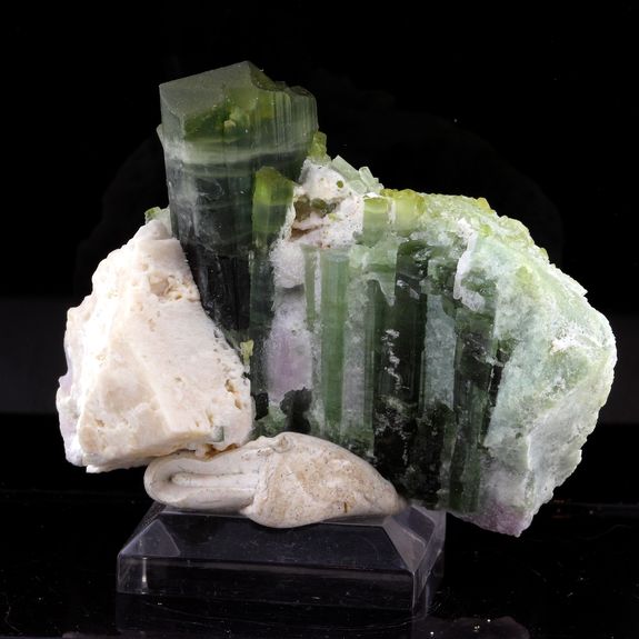 Tourmaline Elbaite + Muscovite. 406.0 ct.