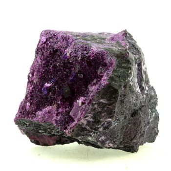 Kämmererite. 2373.5 ct.