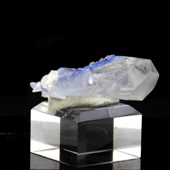 Quartz + Dumortierite.