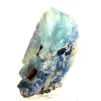 Fluorite. 4537.0 ct.