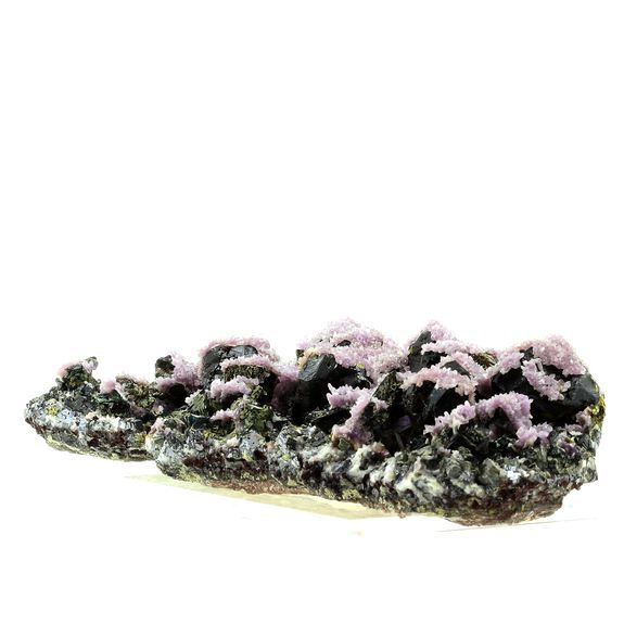 Quartz Amethyste, Chalcopyrite, Sphalerite. 4497.0 ct.