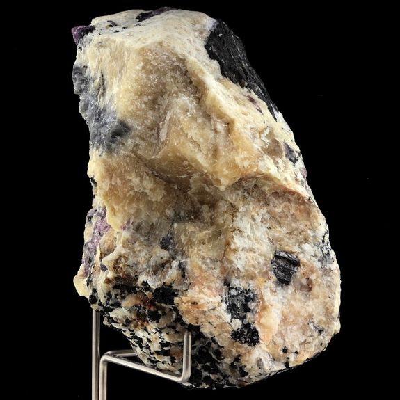 Hibonite. 1237.0 ct.