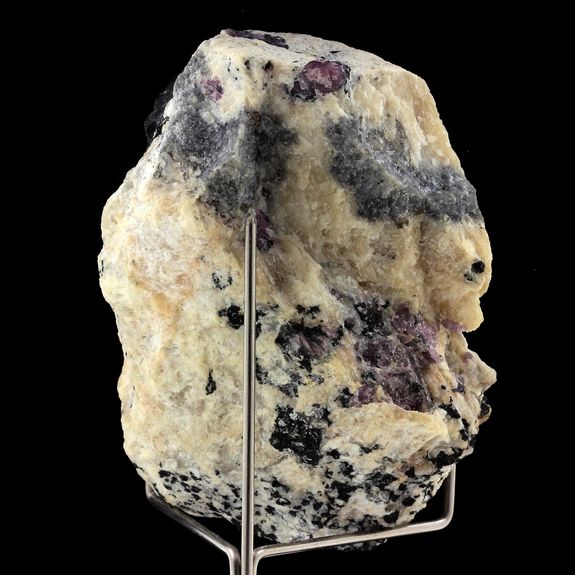 Hibonite. 1237.0 ct.