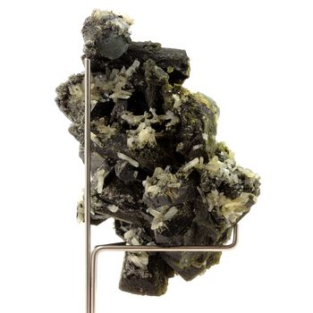 Epidote, Prehnite, Stilbite. 2440.0 ct.