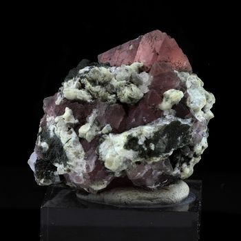 Fluorite rose. 408.0 ct.