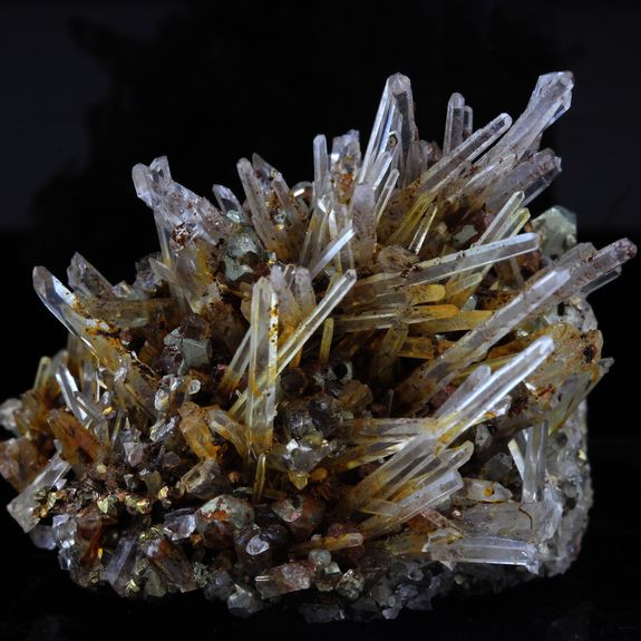 Siderite, Quartz , Pyrite. 215.0 ct.