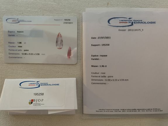 1.96 cts TOPAZE IMPERIALE . IF