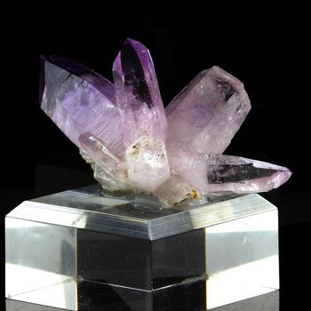 Amethyst. 339.5 ct.