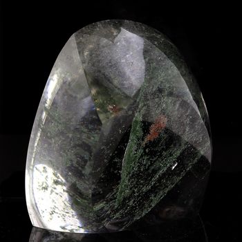 Quartz + Chlorite. 1090.5 ct.