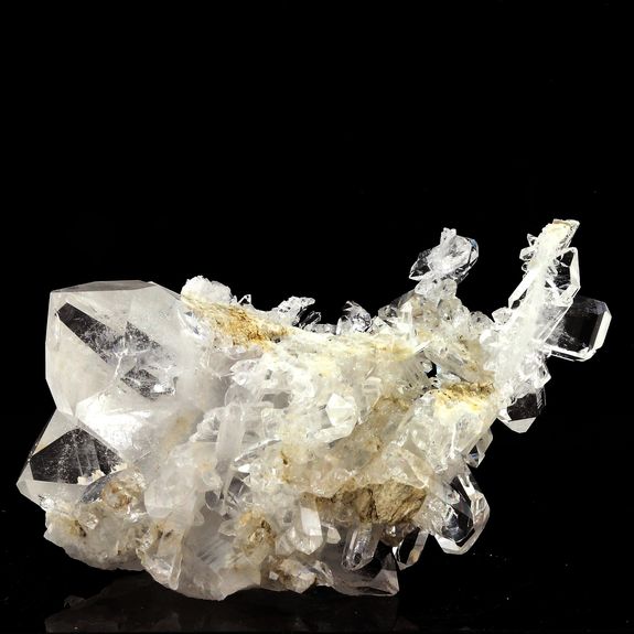 Quartz. 266.0 ct.