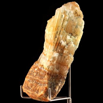 Aragonite. 535.5 ct.