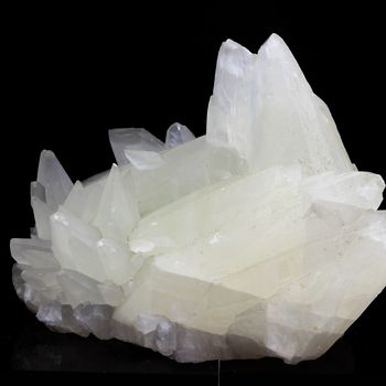Calcite. 1854.5 ct.