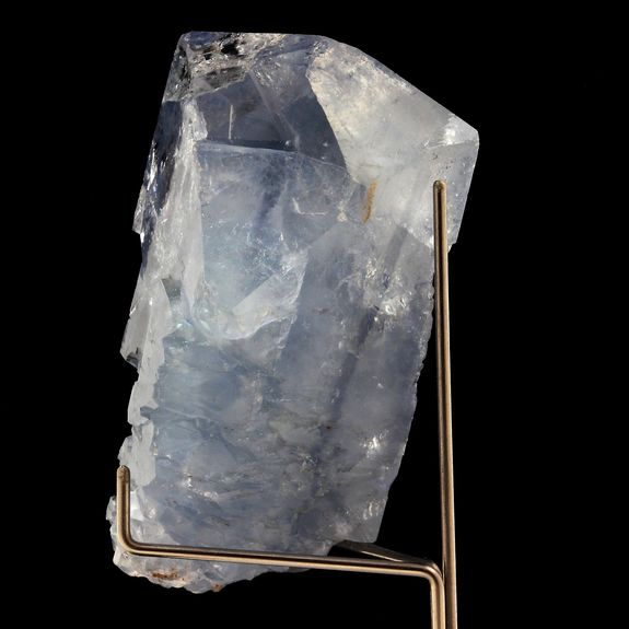 Celestine. 864.85 ct.