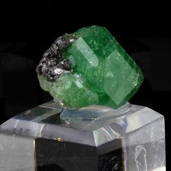 Grenat Tsavorite. 115.0 ct.
