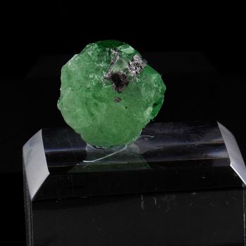 Grenat Tsavorite. 101.5 ct.
