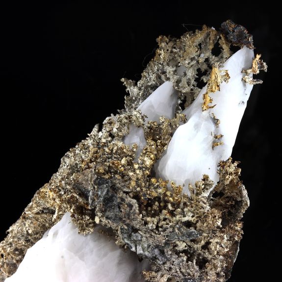 Native Silver. 799.0 ct.