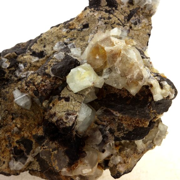 Wardite. 254.0 ct.