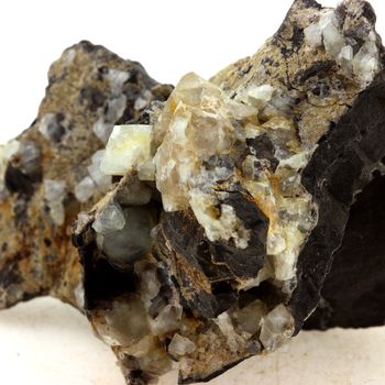 Wardite. 254.0 ct.