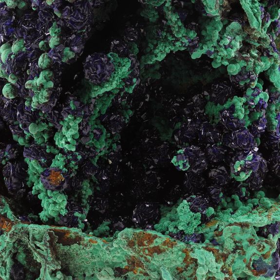 Azurite + Malachite. 5490.0 ct.