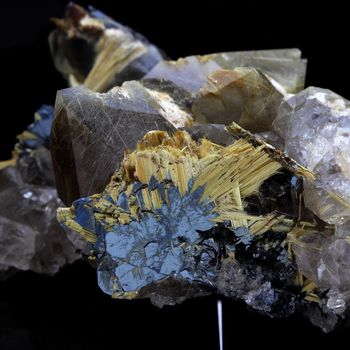 Quartz Rutile + Hematite. 1605.0 ct.
