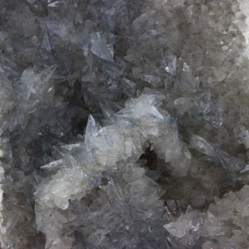 Celestine. 945.0 ct.