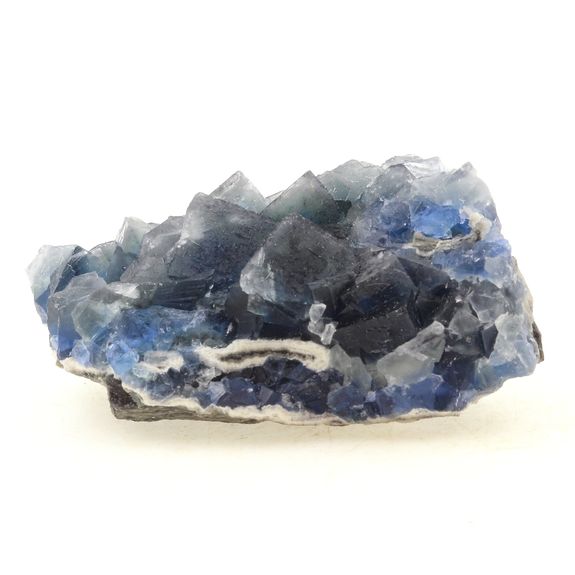 Fluorite. 392.5 ct.