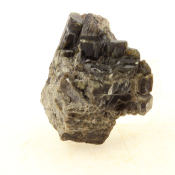 Vesuvianite. 87.0 ct.
