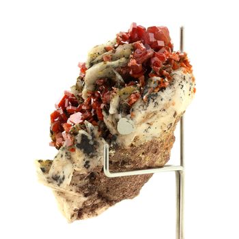 Vanadinite. 485.0 ct.