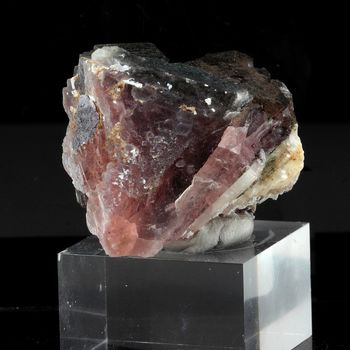 Fluorite. 485.0 ct.