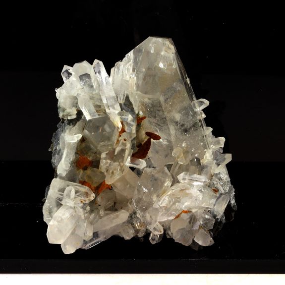 Quartz. 470.0 ct.