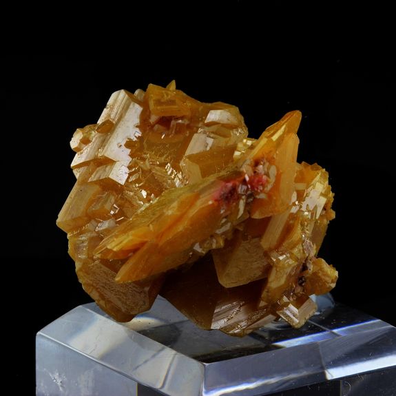 Wulfenite. 253.5 ct.