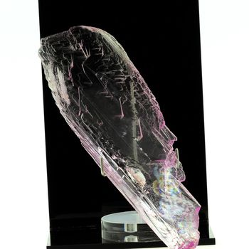 Kunzite. 583.5 ct.