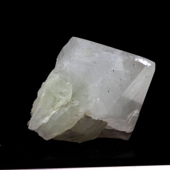 Quartz. 338.0 ct.