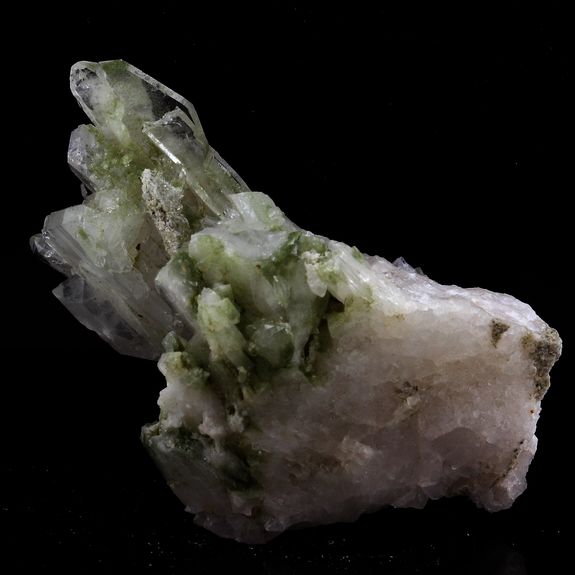 Faden Quartz + Chlorite. 274.20 ct.